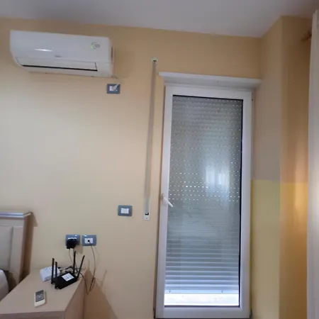 Johann's Apartament Wlora